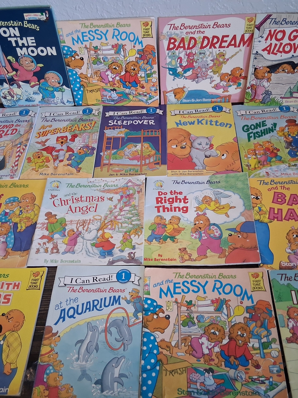 ​Berenstain Bears Paperback Book Lot Stan Jan Mike First Time I Can Read